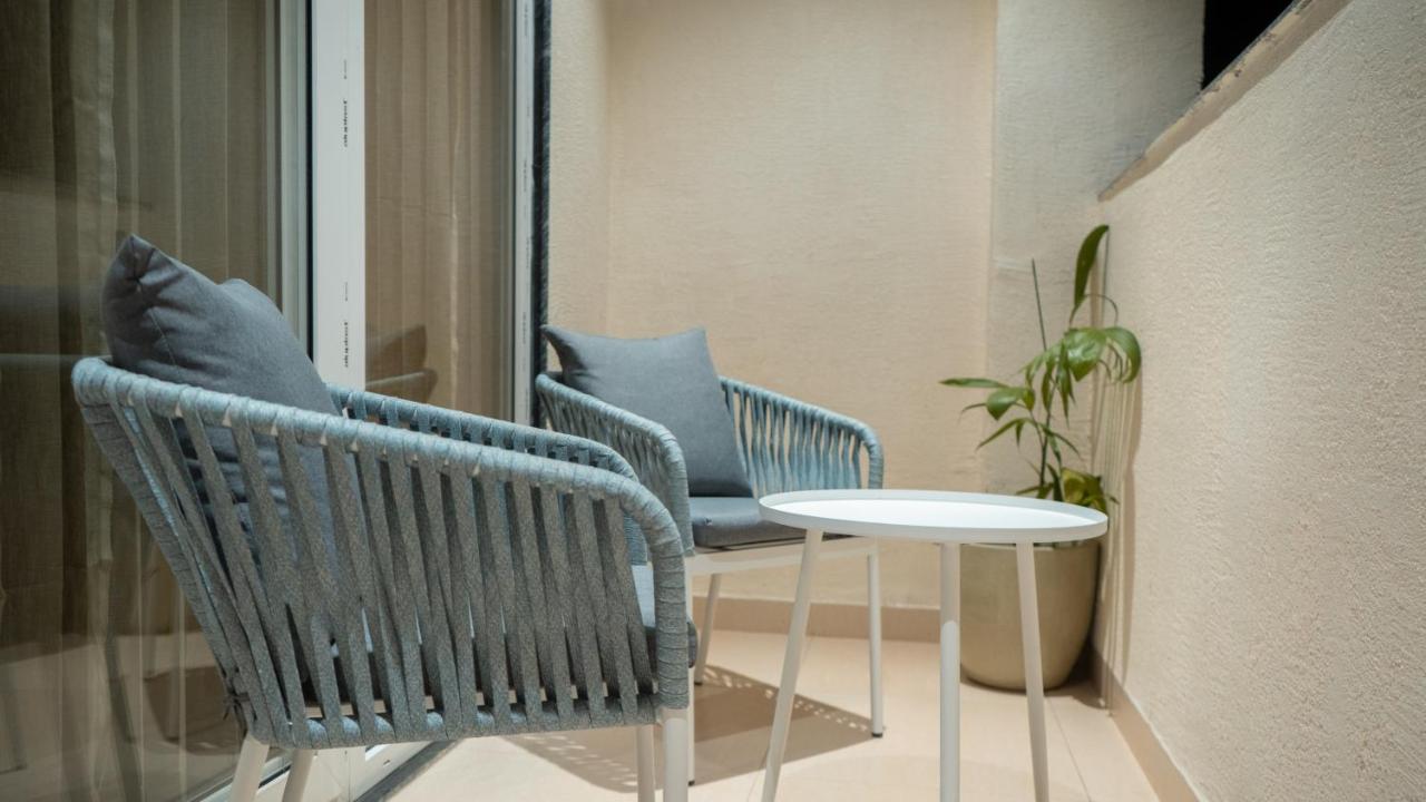 Clarks Inn Suites Кангра Экстерьер фото